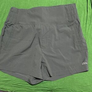 Eddie Bauer Women's Athletic green Shorts